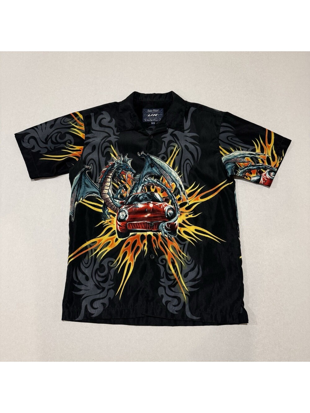 Urban Rags Dragon & Sword Hawaiian Short Sleeve Size Medium Men’s